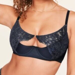 NWOT Adore Me Navy Lace Underwire Bra